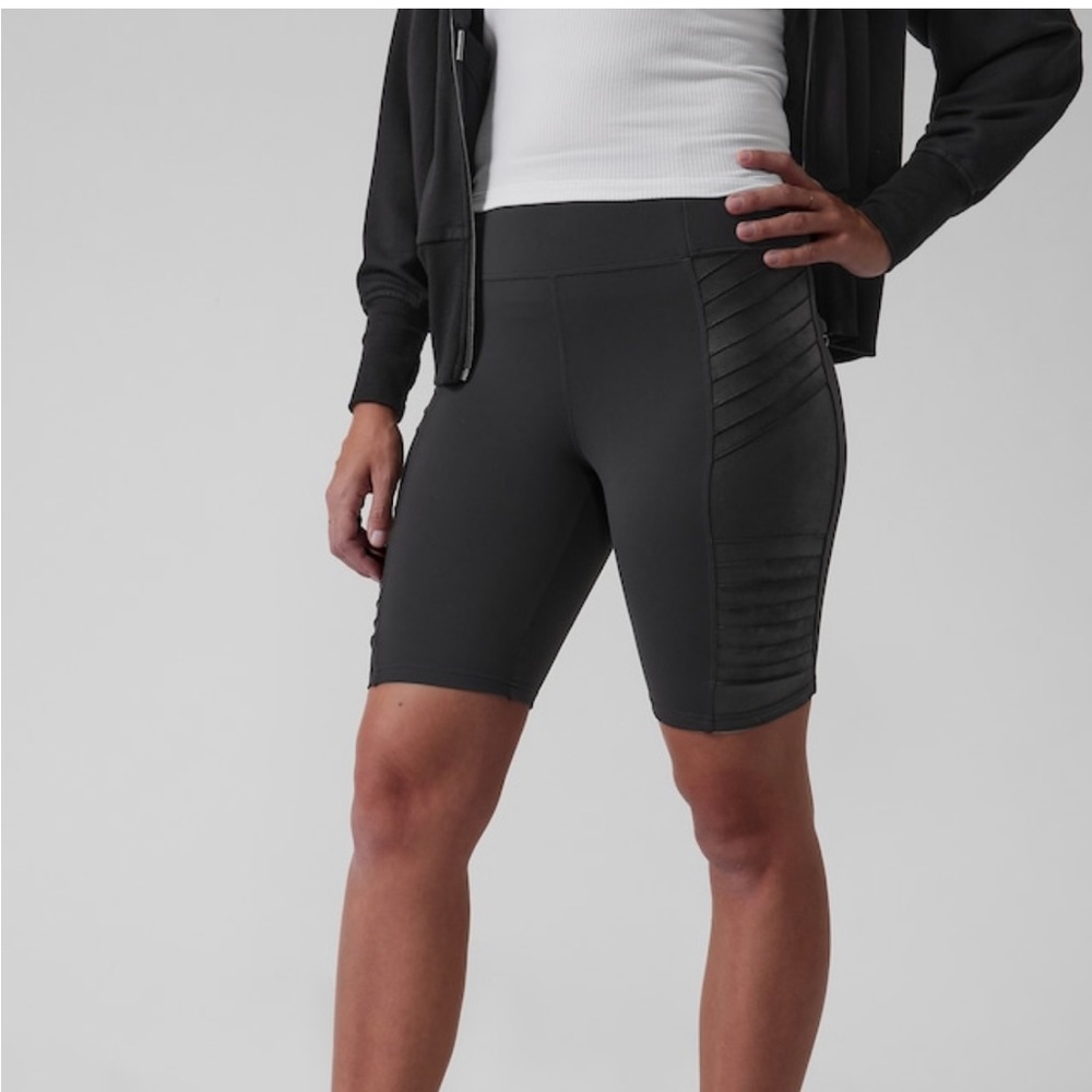 Athleta Delancey Gleam Moto Short